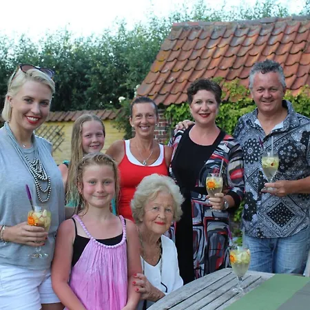 Hoeve Westdijk Bed & Breakfast